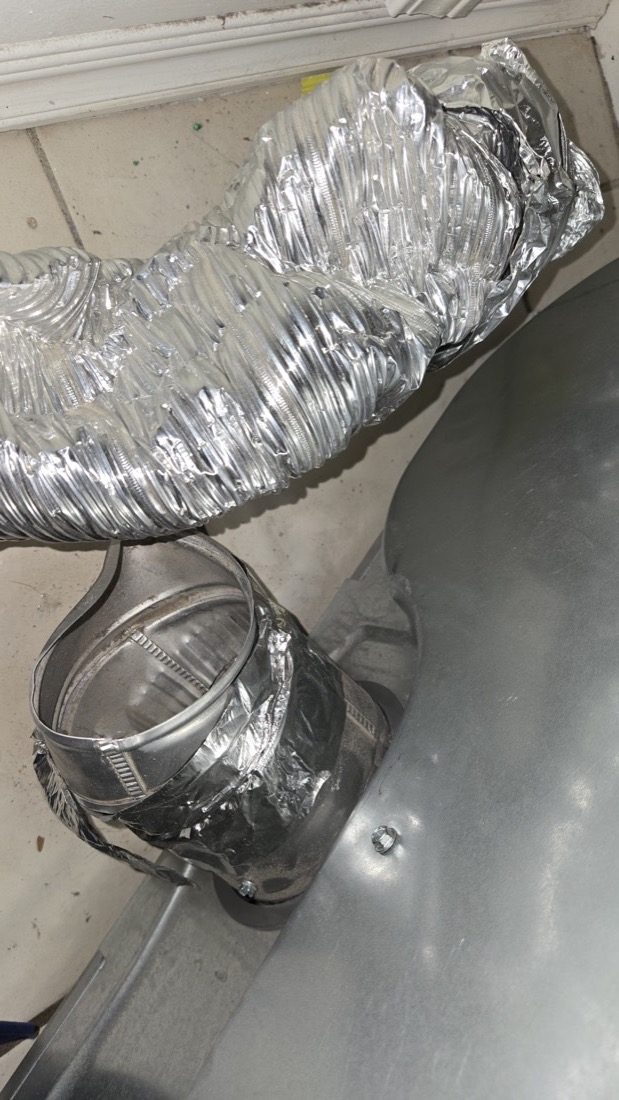 Wrapped flexible ductwork with sealed connections