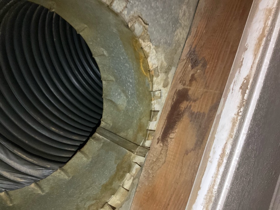 Black flexible ductwork with metal collar connection