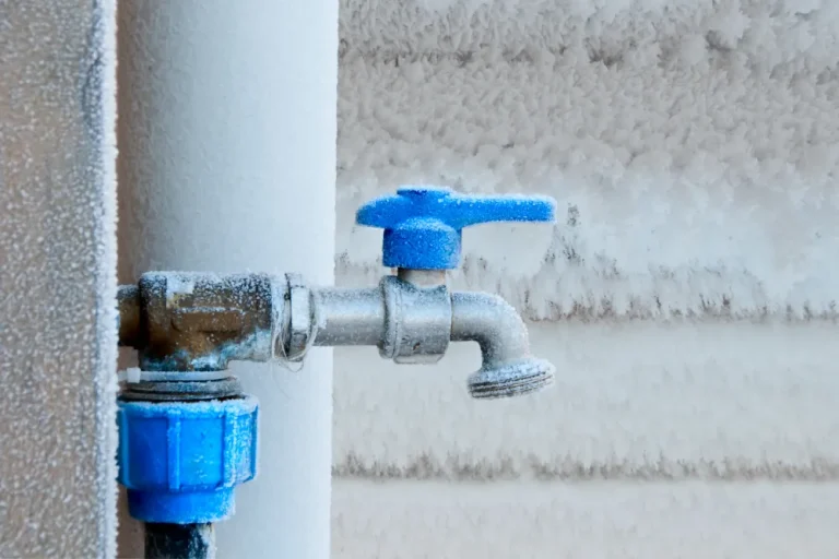 Dealing with frozen pipes expert tips - Frozen faucet in winter